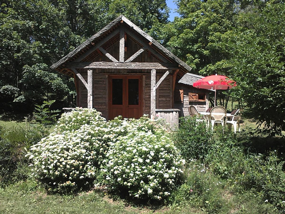 Hôtel Camping Le Riou La Selle à Saint-Agrève Extérieur photo